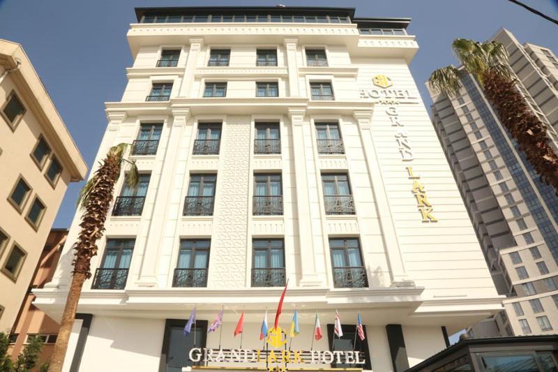 Otel Grand Lark Estambul Exterior foto