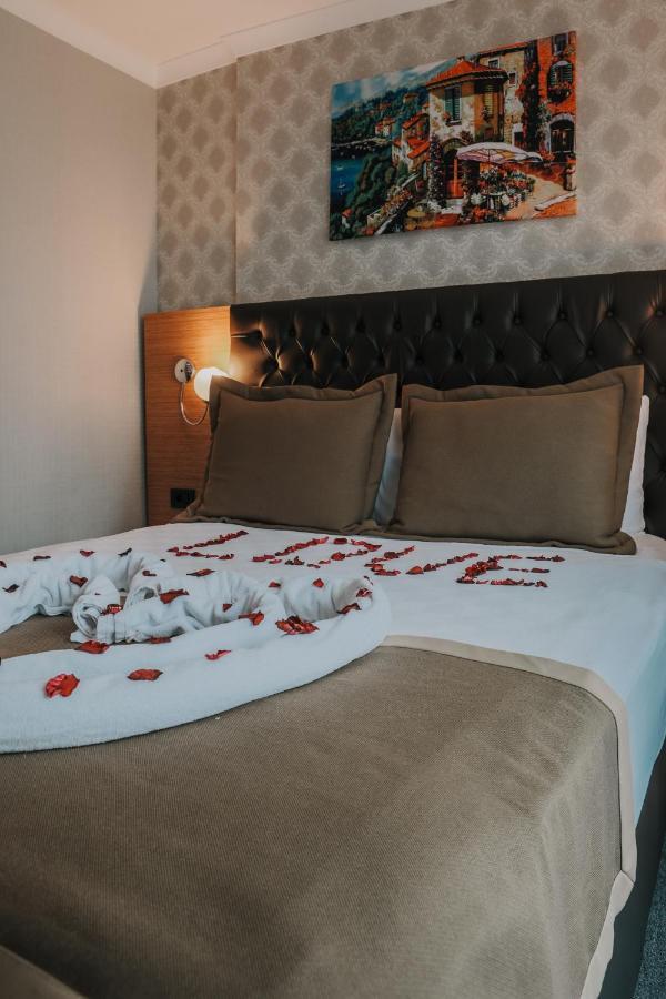 Otel Grand Lark Estambul Exterior foto