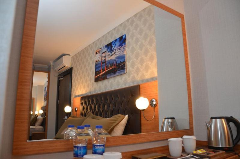 Otel Grand Lark Estambul Exterior foto